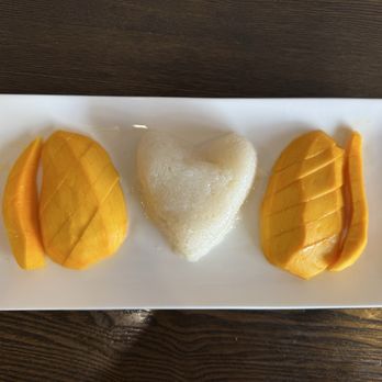 Narwhal Thai Table - Sweet Rice & Mango - Thai Near Me - Huntington Beach, California