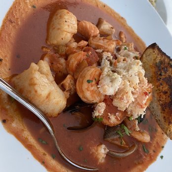 Bluewater Grill - San Francisco Cioppino. - Seafood Near Me - Avalon, California