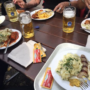 Park Cafe - Lunch sausage, potato salad, currywurst, cabbage and beer - Cafes Near Me - Munich, BY