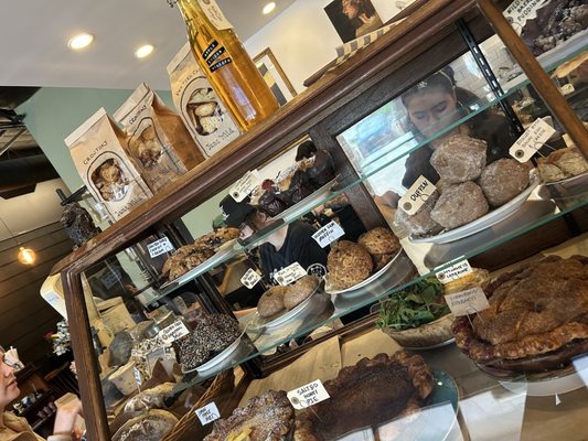 Jane and the Lion Bakehouse by null