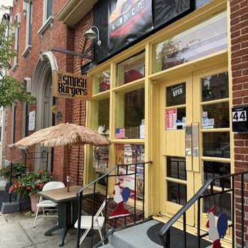 Kain Na Cafe - Outside - Bubble Tea Near Me - Carlisle, Pennsylvania