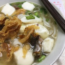 新蔡潤記魚旦粉麵 - 魚蛋河