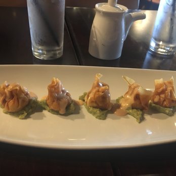 Aiko Asian Bistro - Sushi Bars Near Me - Melville, New York