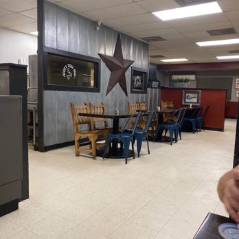 Skeet's Texas Grill - the inside - Barbeque Near Me - Sweetwater, Texas Skeet's Texas Grill - the inside - Barbeque Near Me - Sweetwater, Texas