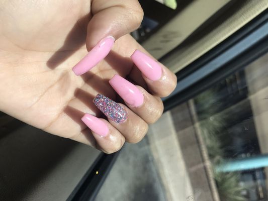 FAMILY NAILS - 18 Photos & 32 Reviews - 512 W Stassney Ln, Austin