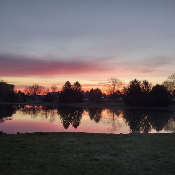 Greenfield Estates - Overlooking the pond in the morning - Apartments Near Me - Lancaster, Pennsylvania Greenfield Estates - Overlooking the pond in the morning - Apartments Near Me - Lancaster, Pennsylvania