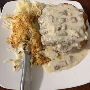 The Gilbert House - Country Fried Steak - sausage gravy is too sweet and food was cold - New American Near Me - Gilbert, Arizona