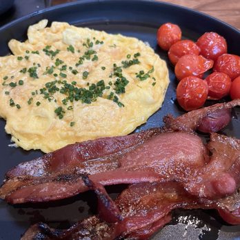 Boul'ange - Boulange breakfast. - Pizza Near Me - Los Angeles, California