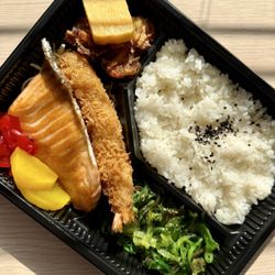 Tokyo Japanese Food Store - Bento box