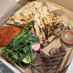 El Oaxaqueño Imports - Tlayudas al carbon