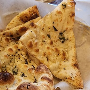Modern Handi Indian Cuisine - Garlic Nan - Indian Near Me - Vancouver, British Columbia Modern Handi Indian Cuisine - Garlic Nan - Indian Near Me - Vancouver, British Columbia