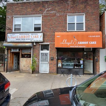 Lloyd's Carrot Cake - Outside of Lloyd's Carrot Cake shop in Riverdale, Bronx - Bakeries Near Me - Bronx, New York