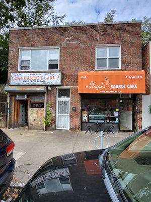Lloyd's Carrot Cake by null