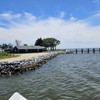 Old Salty's - Seafood Near Me - Fishing Creek, Maryland Old Salty's - Seafood Near Me - Fishing Creek, Maryland