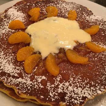 M.A.C. 24/7 - Seasonal Short Stack Pancakes with mandarin oranges, orange marmalade, vanilla cream anglaise and crushed macadamia nuts. - American Near Me - Honolulu, Hawaii