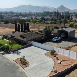 Newline Concrete & Pavers - Concrete Driveway, Vinyl Fencing, & Landscaping