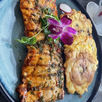 Aromas del Peru - Pechuga de Pollo - Peruvian Near Me - West Miami, Florida