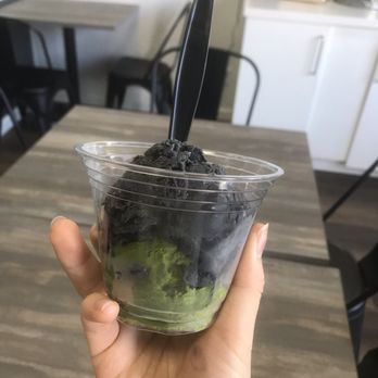 Meccha Matcha - Seriously?? "Two scoops" for $6 - Desserts Near Me - Artesia, California