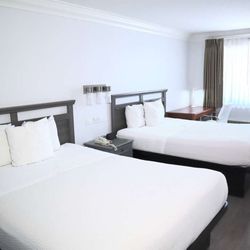 Days Inn by Wyndham Near City Of Hope