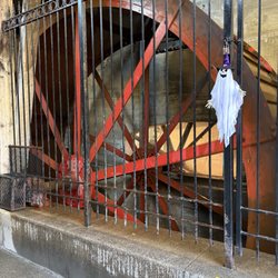 Franklin Cider Mill - Water wheel