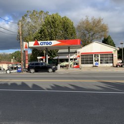 Keller's Service Station