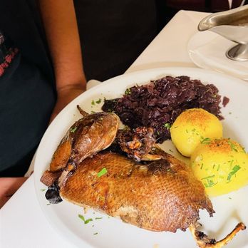 Marjellchen - Crispy duck - portion huge, duck well done and crispy, but sauce was way too sweet like cinnamon candy - Eastern German Near Me - Berlin, BE