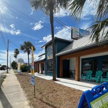 Pecan Jacks - Destin - Outside of Pecan Jacks - Ice Cream & Frozen Yogurt Near Me - Destin, Florida Pecan Jacks - Destin - Outside of Pecan Jacks - Ice Cream & Frozen Yogurt Near Me - Destin, Florida