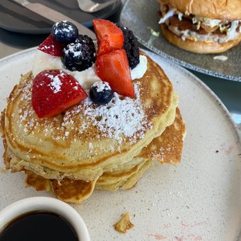 Hau Tree - Pancakes - Seafood Near Me - Honolulu, Hawaii Hau Tree - Pancakes - Seafood Near Me - Honolulu, Hawaii