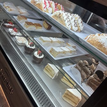Avila Bakery & Cafe - Cafes Near Me - Orange Park, Florida Avila Bakery & Cafe - Cafes Near Me - Orange Park, Florida