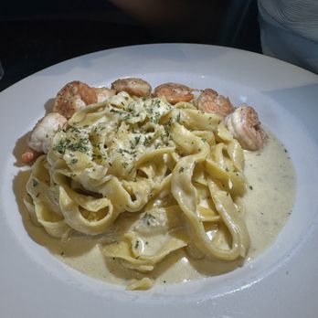 Gravy - shrimp alfredo - Italian Near Me - Raleigh, North Carolina