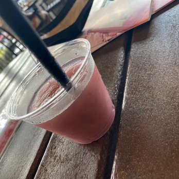 Duplin Winery - Raspberry Mango Slushy - Wine Tasting Room Near Me - N Myrtle Beach, South Carolina
