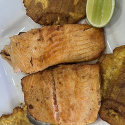 Pollo Brasa y Sazon - Not good