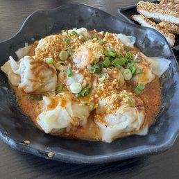 Spicy wonton