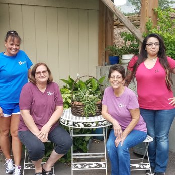 Housekeeping Unlimited - Home Cleaning Near Me - Lawrence, Kansas Housekeeping Unlimited - Home Cleaning Near Me - Lawrence, Kansas