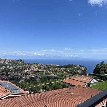 Sami - Agerola Valle Degli Dei B&B Balcony - Tours Near Me - Amalfi, SA