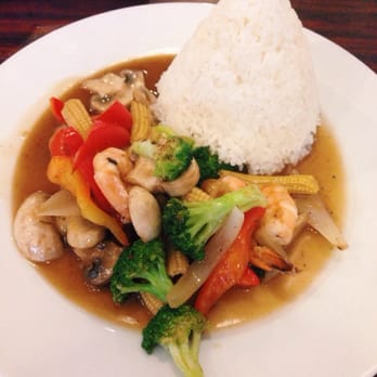 Thai Chefs - Spicy chilli shrimp. Lunch portion. Yummy - Thai Near Me - Houston, Texas Thai Chefs - Spicy chilli shrimp. Lunch portion. Yummy - Thai Near Me - Houston, Texas