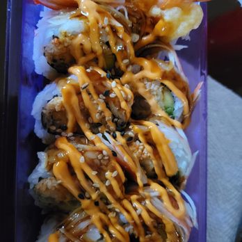 WinCo Foods - Sushi from the deli section - Grocery Near Me - Corvallis, Oregon WinCo Foods - Sushi from the deli section - Grocery Near Me - Corvallis, Oregon