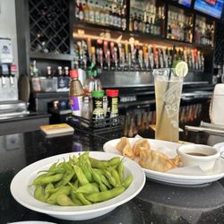 Bff Asian Grill & Sports Bar - Happy hour