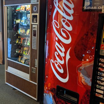 Seward Windsong Lodge - Snacks and Drinks available in the lobby - Hotels Near Me - Seward, Alaska Seward Windsong Lodge - Snacks and Drinks available in the lobby - Hotels Near Me - Seward, Alaska