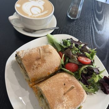 La Prime Caffe - Excellent food - Breakfast & Brunch Near Me - Los Angeles, California La Prime Caffe - Excellent food - Breakfast & Brunch Near Me - Los Angeles, California