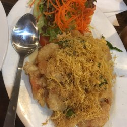 Malacca Straits - Angel hair prawns. Yam!!!