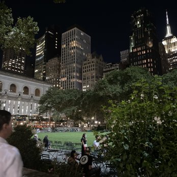 Bryant Park - Parks Near Me - New York, New York