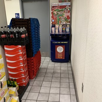 Speedway - Not exactly wheelchair accessible. - Gas Stations Near Me - Winchester, Kentucky Speedway - Not exactly wheelchair accessible. - Gas Stations Near Me - Winchester, Kentucky