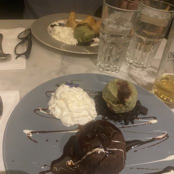 Kin'd - Chocolate Lave Cake and fried bananas - Thai Near Me - Fresh Meadows, New York