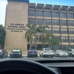 Torrance Courthouse - Front view of the courthouse