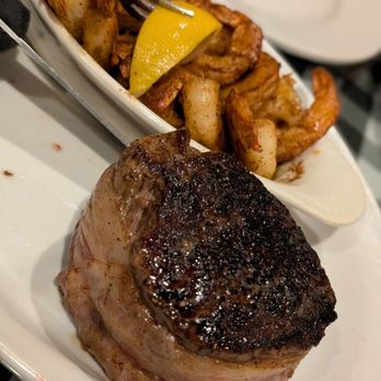 Linda's La Cantina - Surf & Turf - Steakhouses Near Me - Orlando, Florida Linda's La Cantina - Surf & Turf - Steakhouses Near Me - Orlando, Florida