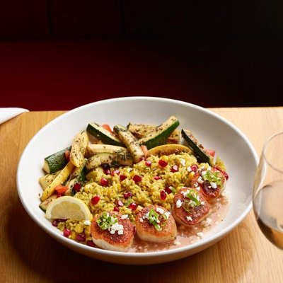 Silver Diner by null