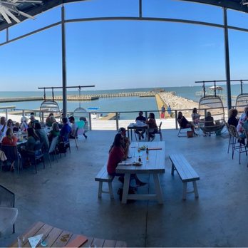 Pier 6 - Patio view - Seafood Near Me - San Leon, Texas