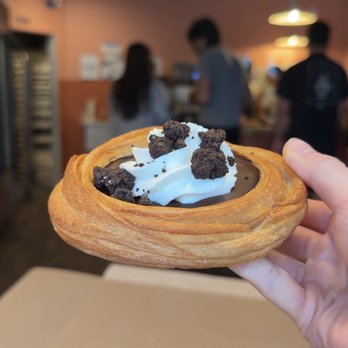 Fat Peach Bakery - Cookies n cream cheesecake danish - Bakeries Near Me - Chicago, Illinois