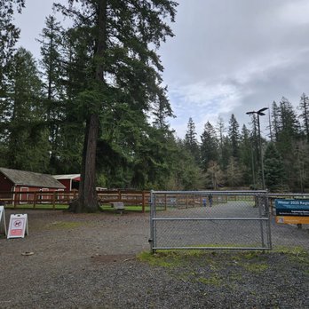 Farrel-McWhirter Farm Park - Entrance to farm area - Parks Near Me - Redmond, Washington Farrel-McWhirter Farm Park - Entrance to farm area - Parks Near Me - Redmond, Washington